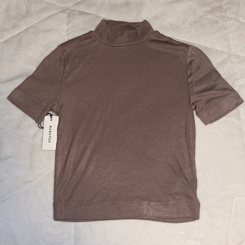 Aritzia Babaton short sleeve turtle neck, light brown, size xs